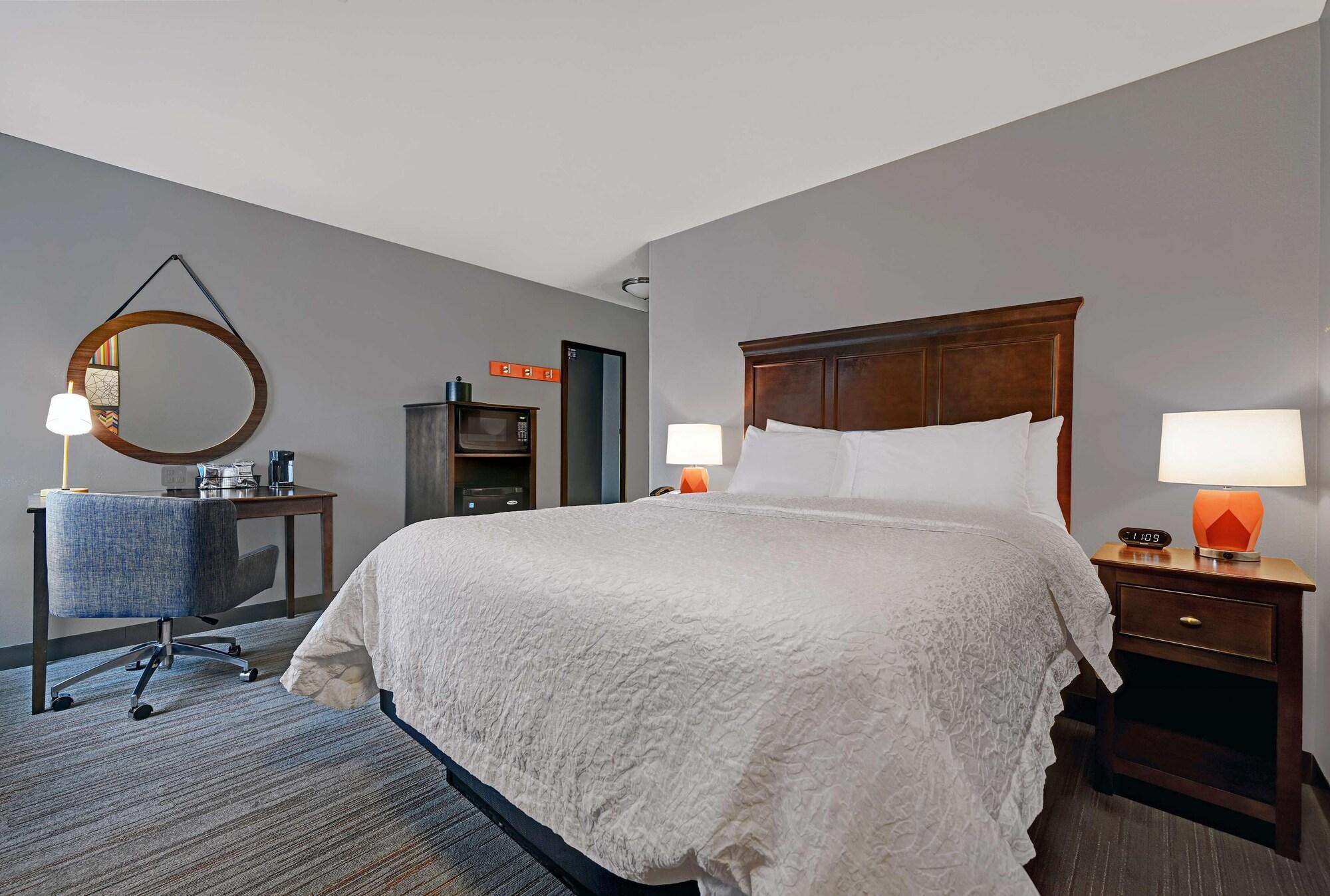 Hampton Inn Farmington Exteriör bild