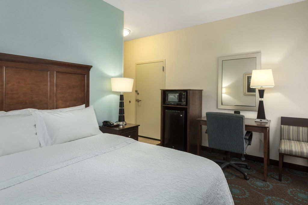 Hampton Inn Farmington Exteriör bild